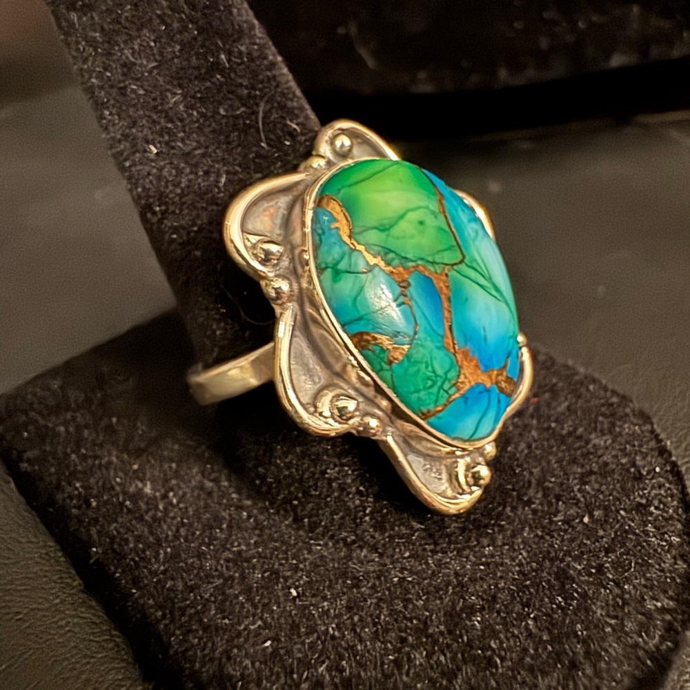 Sterling Silver and blue moon Turquoise‎ Statement Ring - Picture 4 of 7